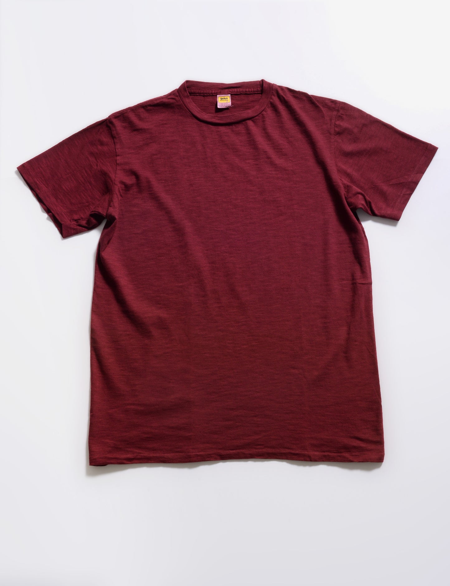 Crewneck T-Shirt in Burgundy